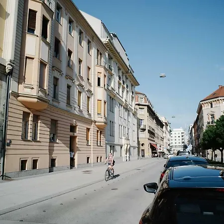 Apartment Meet You At The Opera Ljubljana